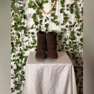 UGG Marciela Short Winter Snow Boots